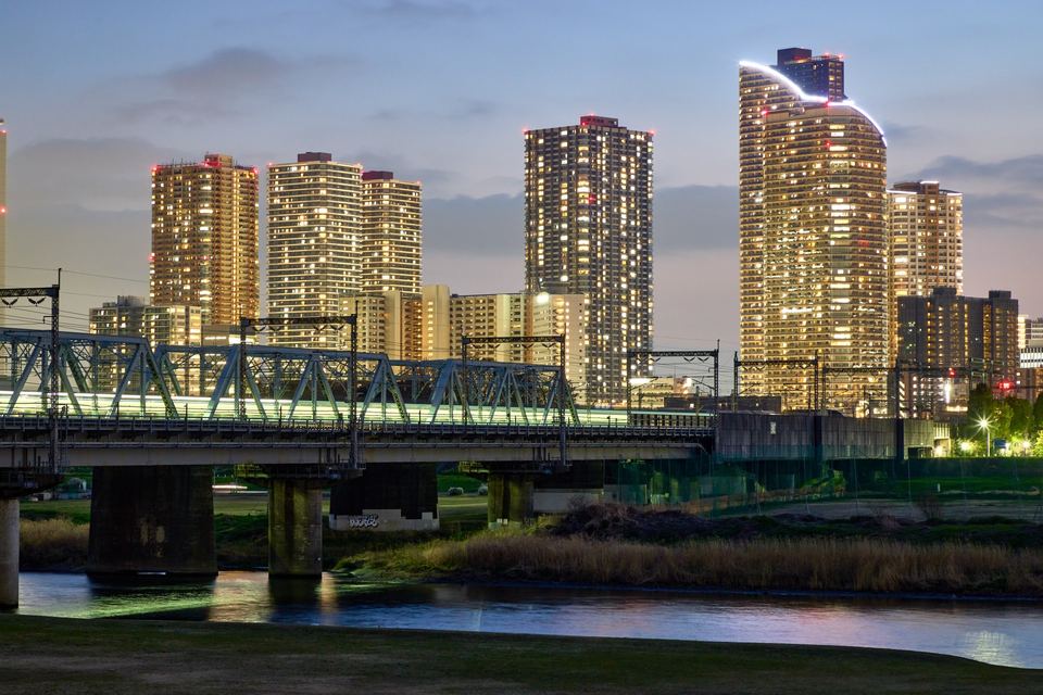 多摩川と武蔵小杉の夜景